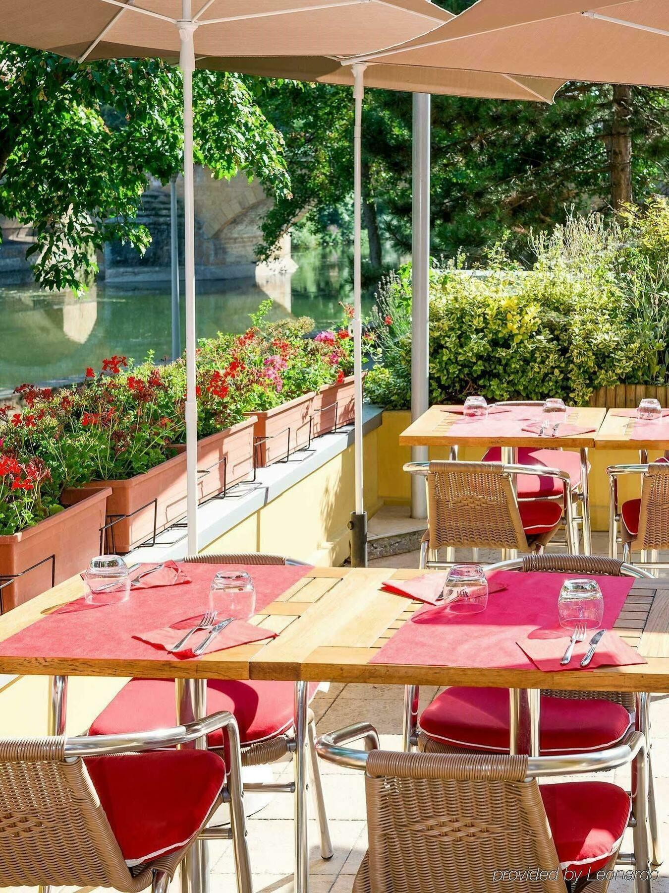 Ibis Metz Centre Cathedrale Hotel Exterior photo